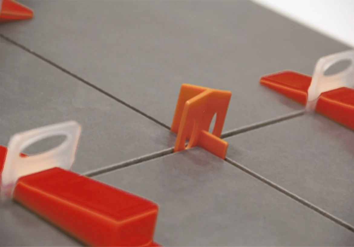 Fliesenkreuze 1,0 mm Fugenstärke (Beutel à 100 Stk.) – Produktbild 3